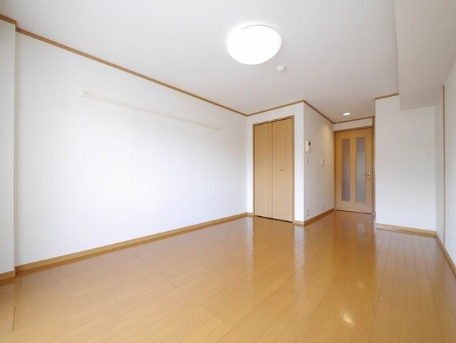 その他部屋・スペース　★つやのあるフローリング★