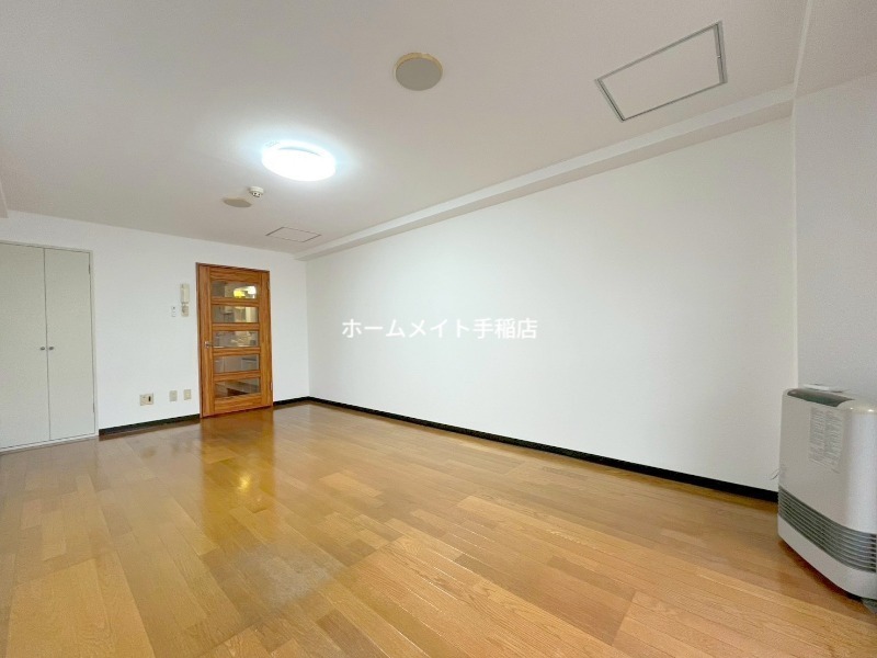 その他部屋・スペース　明るい洋室！