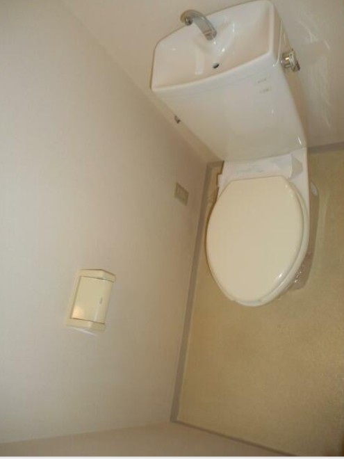 トイレ　シンプルで使いやすいトイレです