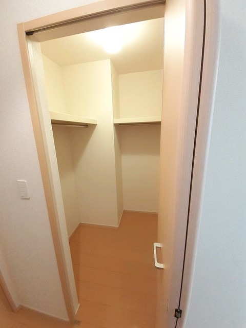 収納　図面と現状に相違がある場合には現状を優先