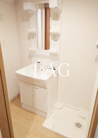 洗面設備　洗面台です。