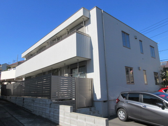 建物外観　ペット共生型の旭化成ヘーベルメゾン