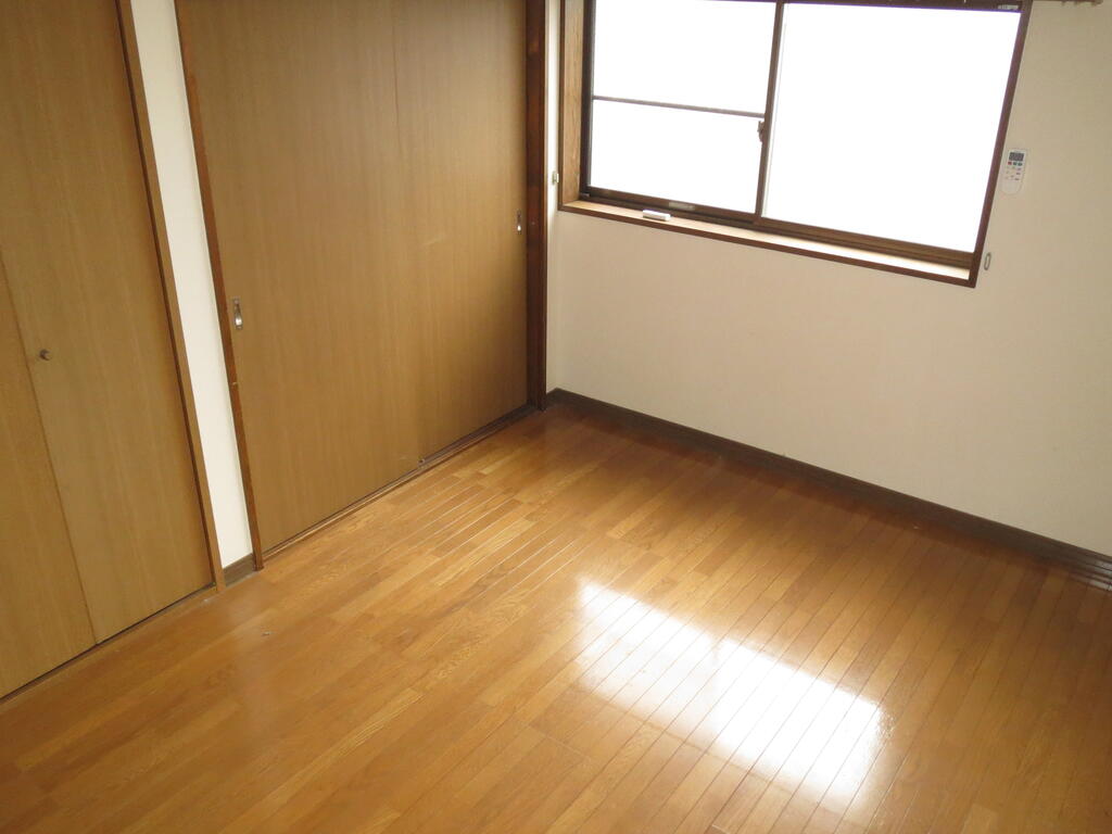 NKS伊岐須の居間写真