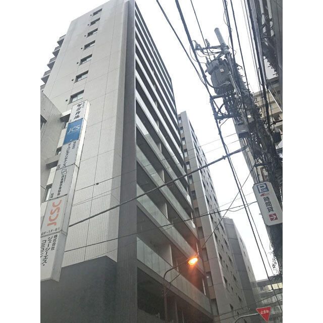 千代田区内神田のマンションの建物外観