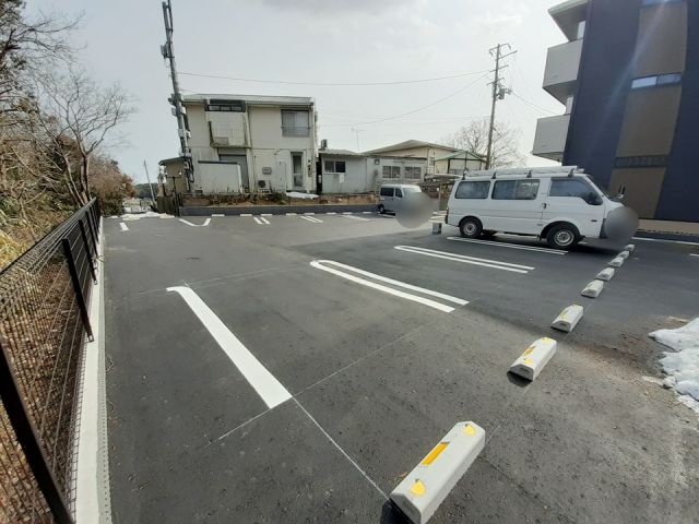 【カルムコトーの駐車場】