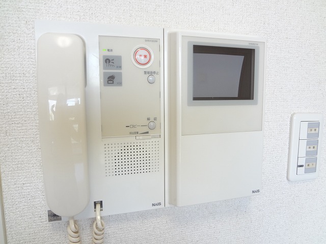 セキュリティ　TVモニター付オートロック