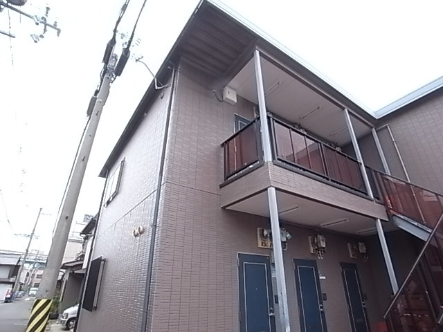 神戸市長田区梅ケ香町のアパートの建物外観