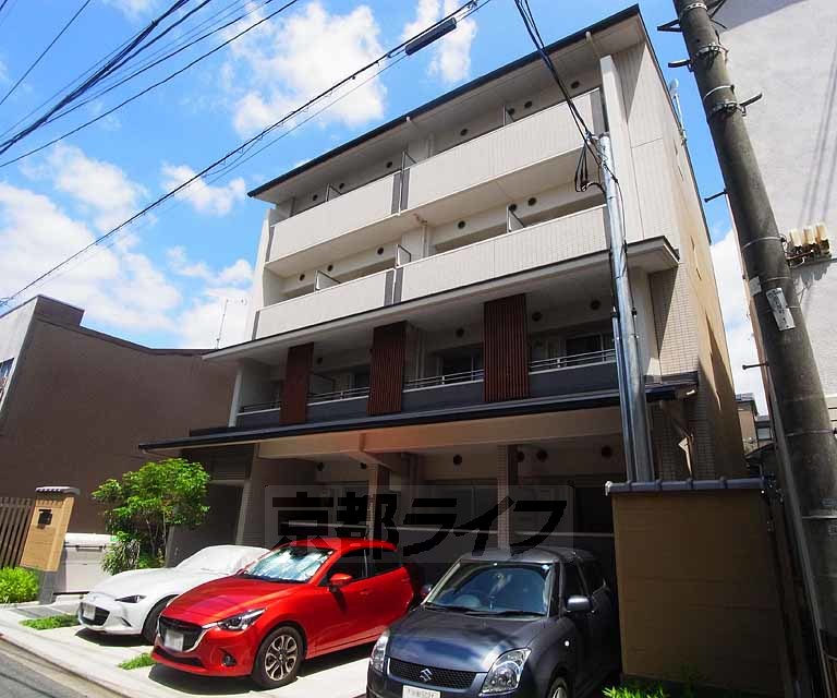 Ｙ・ｓ　Ｈｏｕｓｅの建物外観