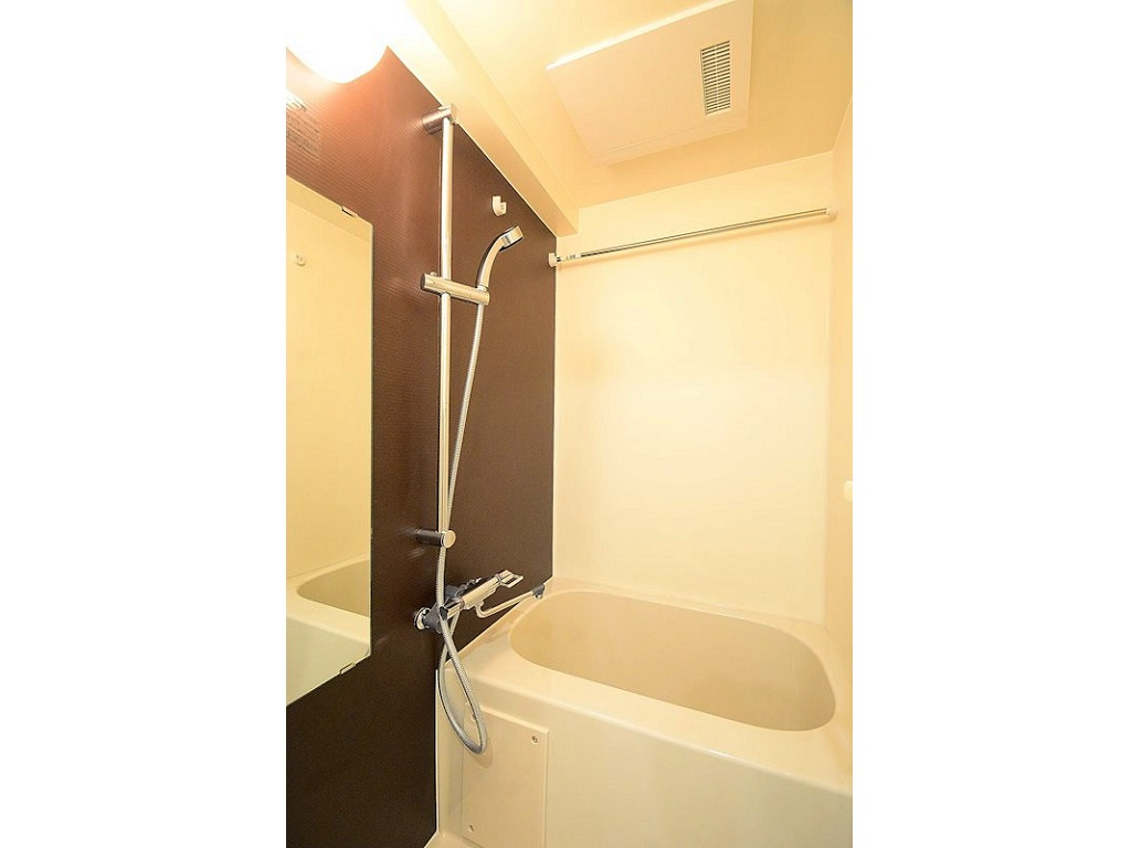 バス・シャワールーム　別号室参考写真