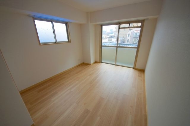 居室・リビング　当店なら仲介手数料無料でご紹介♪