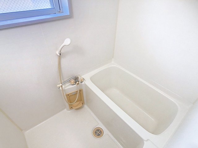 バス・シャワールーム　2025年12月撮影※現況を優先します。