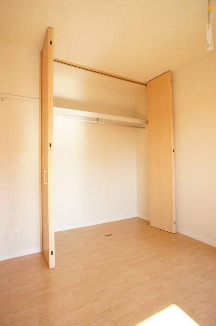 収納　大切なお洋服をたくさん収納できます