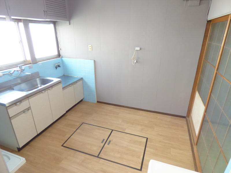 東垂水3丁目貸家の居間写真