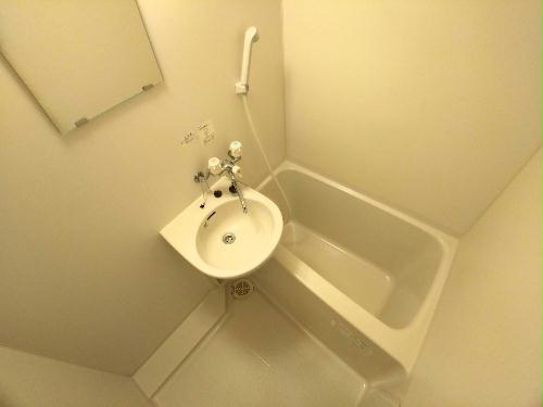 バス・シャワールーム　快適なバスルーム