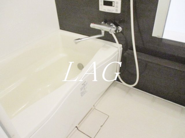 バス・シャワールーム　お風呂です。