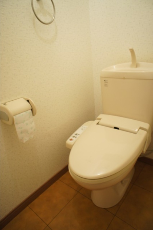 トイレ　図面と現状が相違がある場合には現状を優先．．．