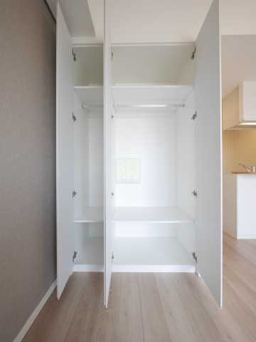 収納　別部屋になります。