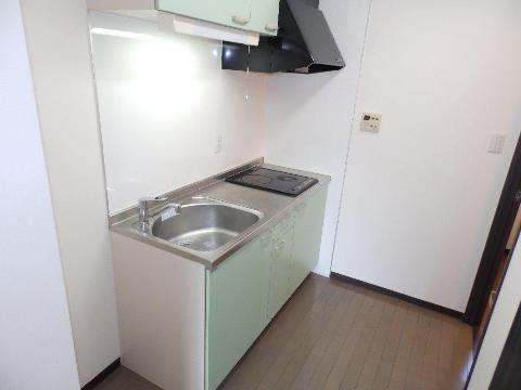 キッチン　キッチン