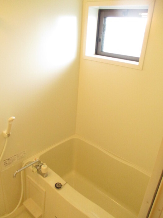 バス・シャワールーム　きれいなお風呂です♪