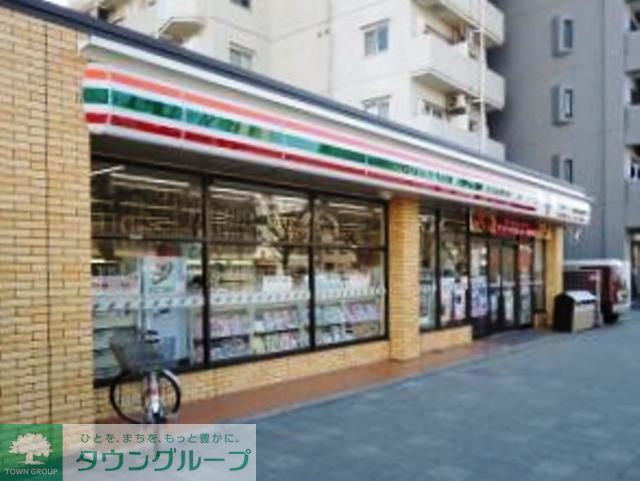 コンビニ　セブンイレブン鶴見市場富士見町店（コンビニ）まで190m