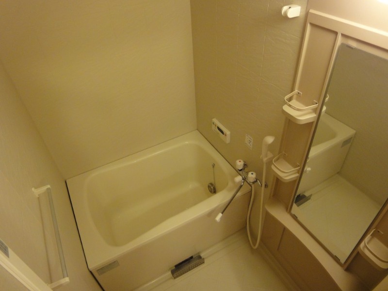 バス・シャワールーム　図面と現状に相違がある場合には現状を優先