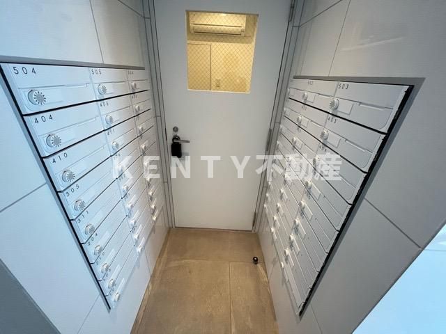 その他設備　バルコニーからの眺めを楽しみながら食事をしませんか