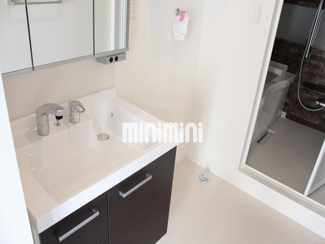 洗面設備　ぴかぴか洗面台