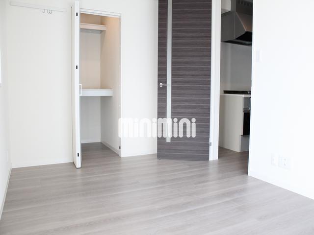 居室・リビング　明るいお部屋