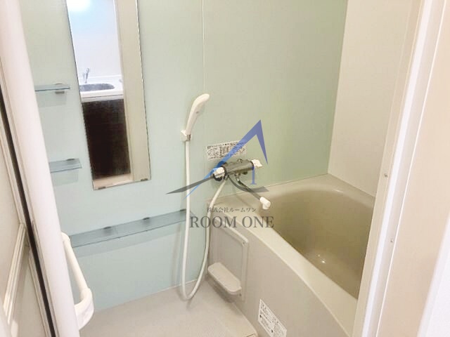 バス・シャワールーム　お風呂です。