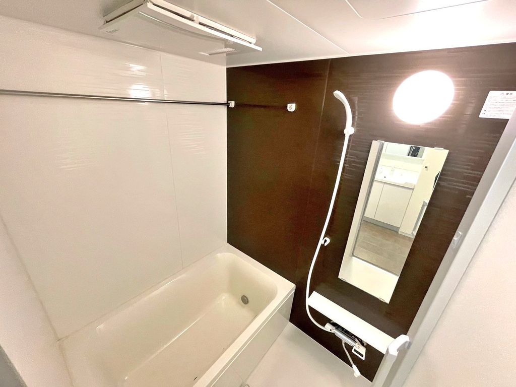 バス・シャワールーム　バス