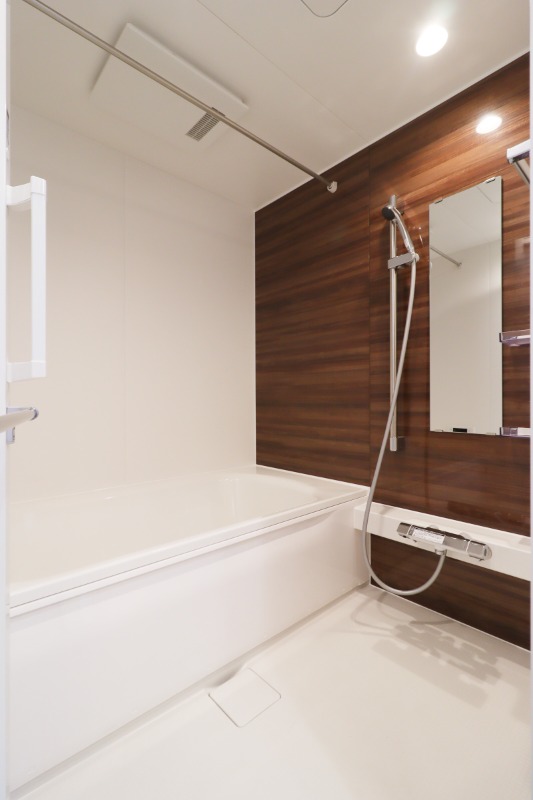 バス・シャワールーム　図面と現状に相違がある場合には現状を優先