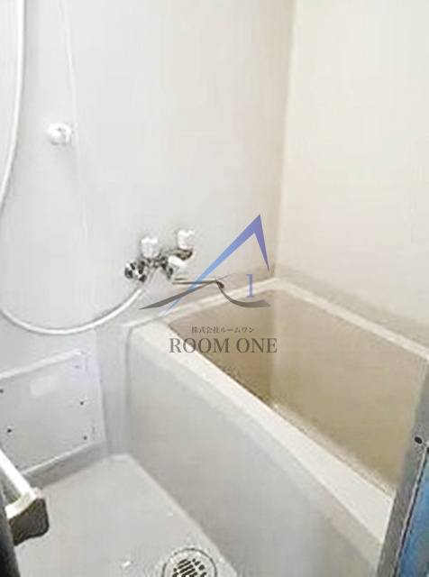 バス・シャワールーム　お風呂です。