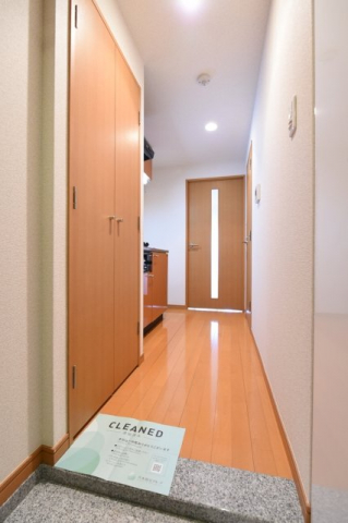 玄関　（別タイプ参考写真）スカイコートヌーベル巣鴨　北区滝野川6