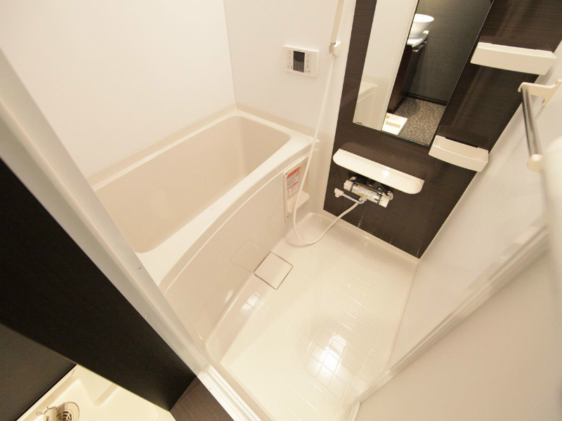バス・シャワールーム　追い焚き付　オートバス機能付バスルーム