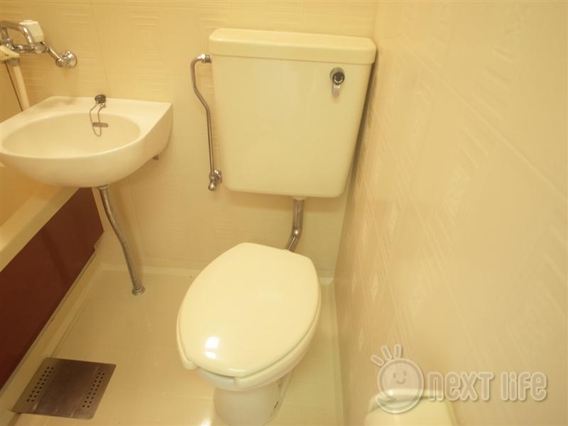 トイレ　シャンプル井上