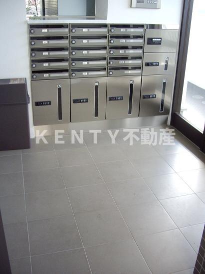 ロビー　建物の内部です