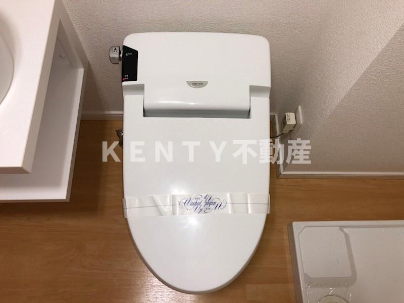 トイレ　清潔感のあるトイレです