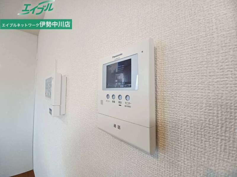 セキュリティ　同型参考写真