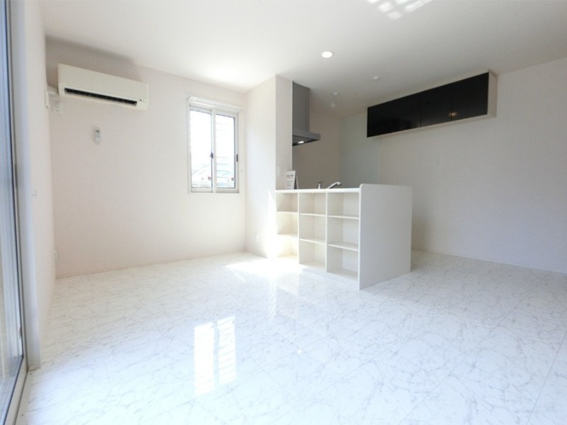 居室・リビング　図面と現状に相違がある場合には現状を優先