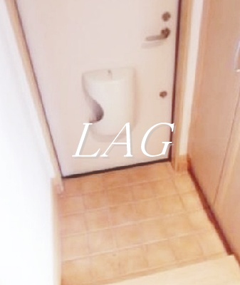 玄関　玄関です。