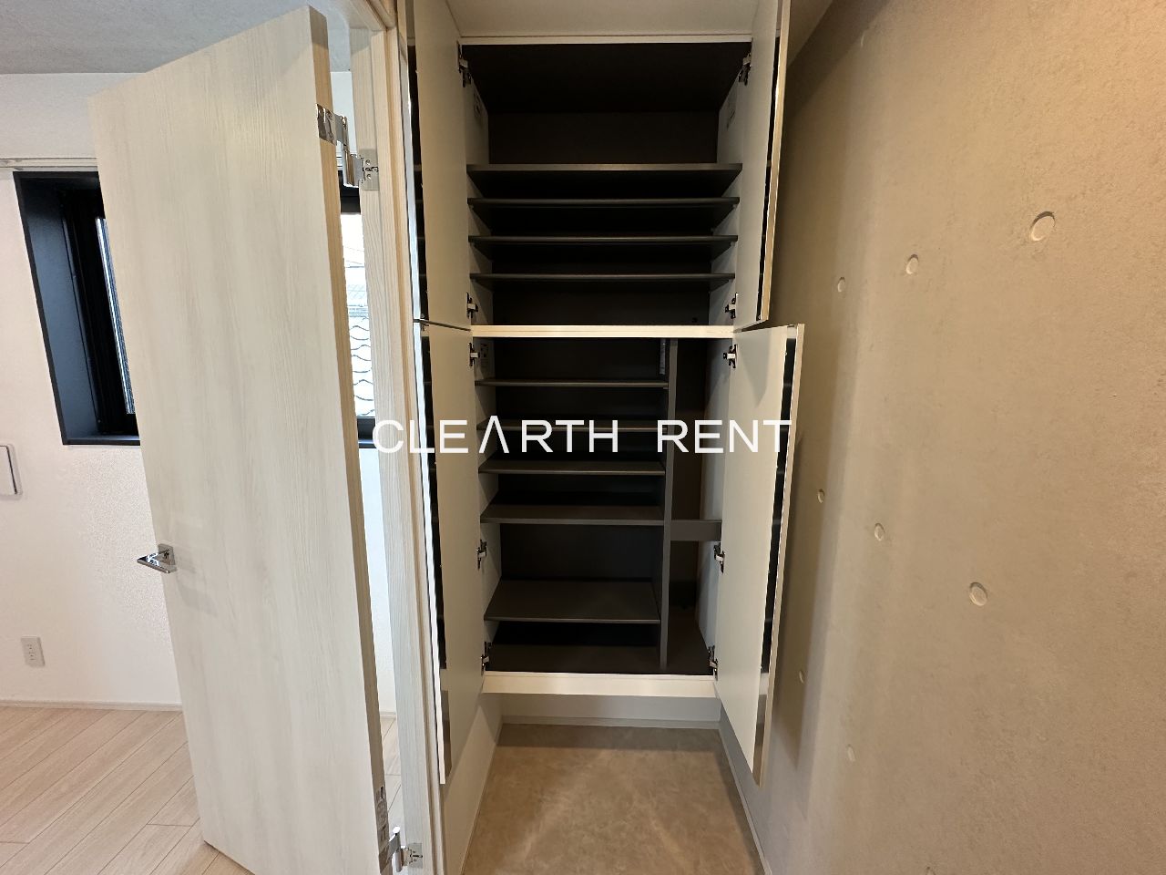 玄関　シューズボックス