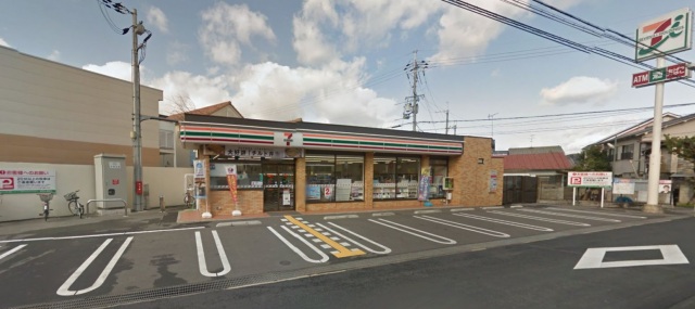 コンビニ　セブンイレブン茨木竹橋町店（コンビニ）まで326m