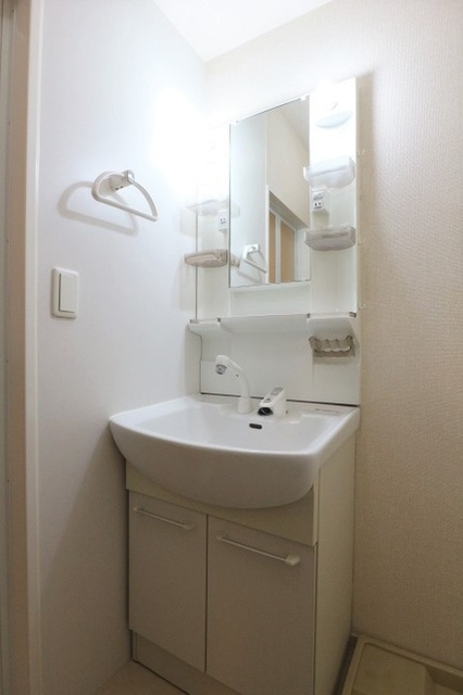 洗面設備　洗髪洗面化粧台