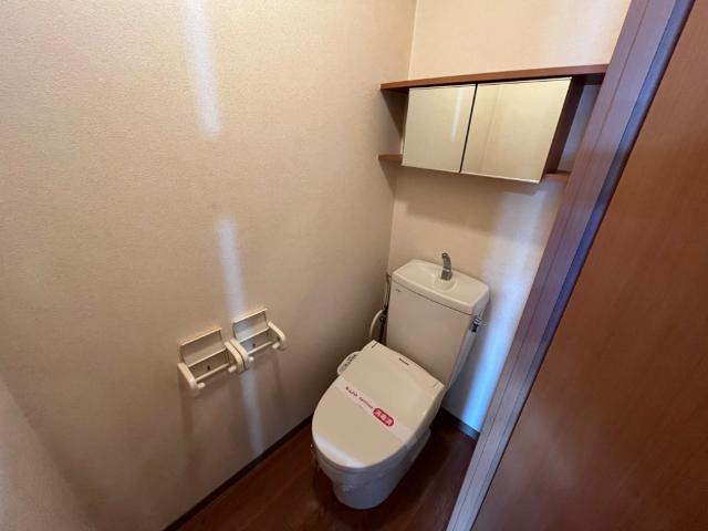 トイレ　シャワー付トイレ