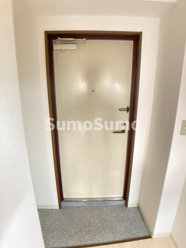 玄関　明るい玄関です