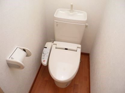 トイレ　別号室参考写真