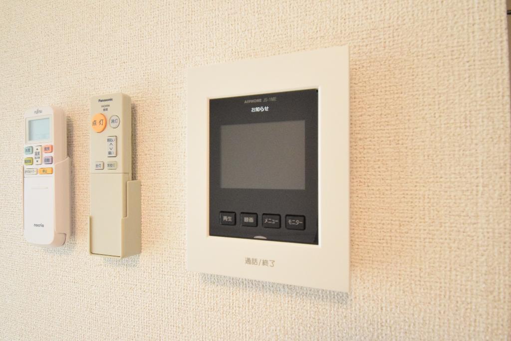 セキュリティ　カメラ付インターホン