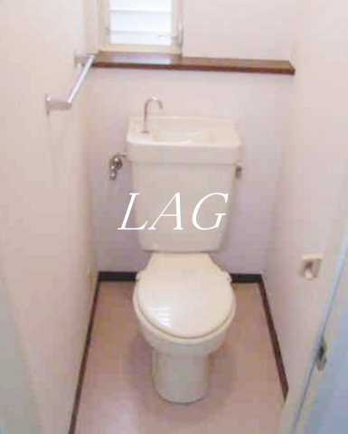 トイレ　トイレです。