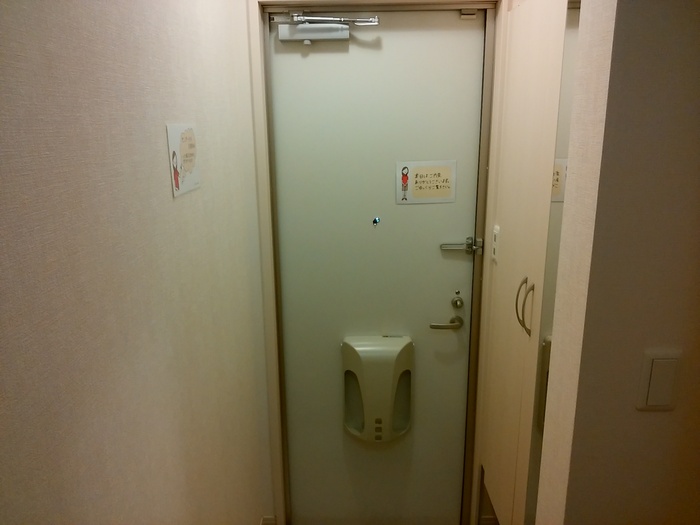 玄関　落ち着いた玄関です