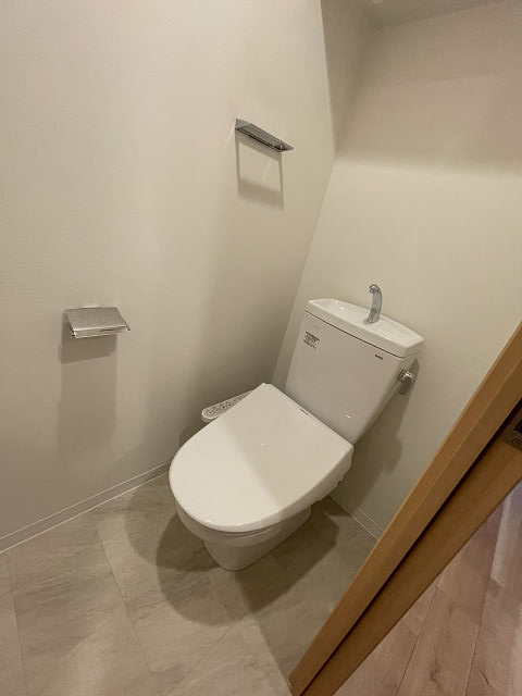 トイレ　ゆったりとした空間のトイレです